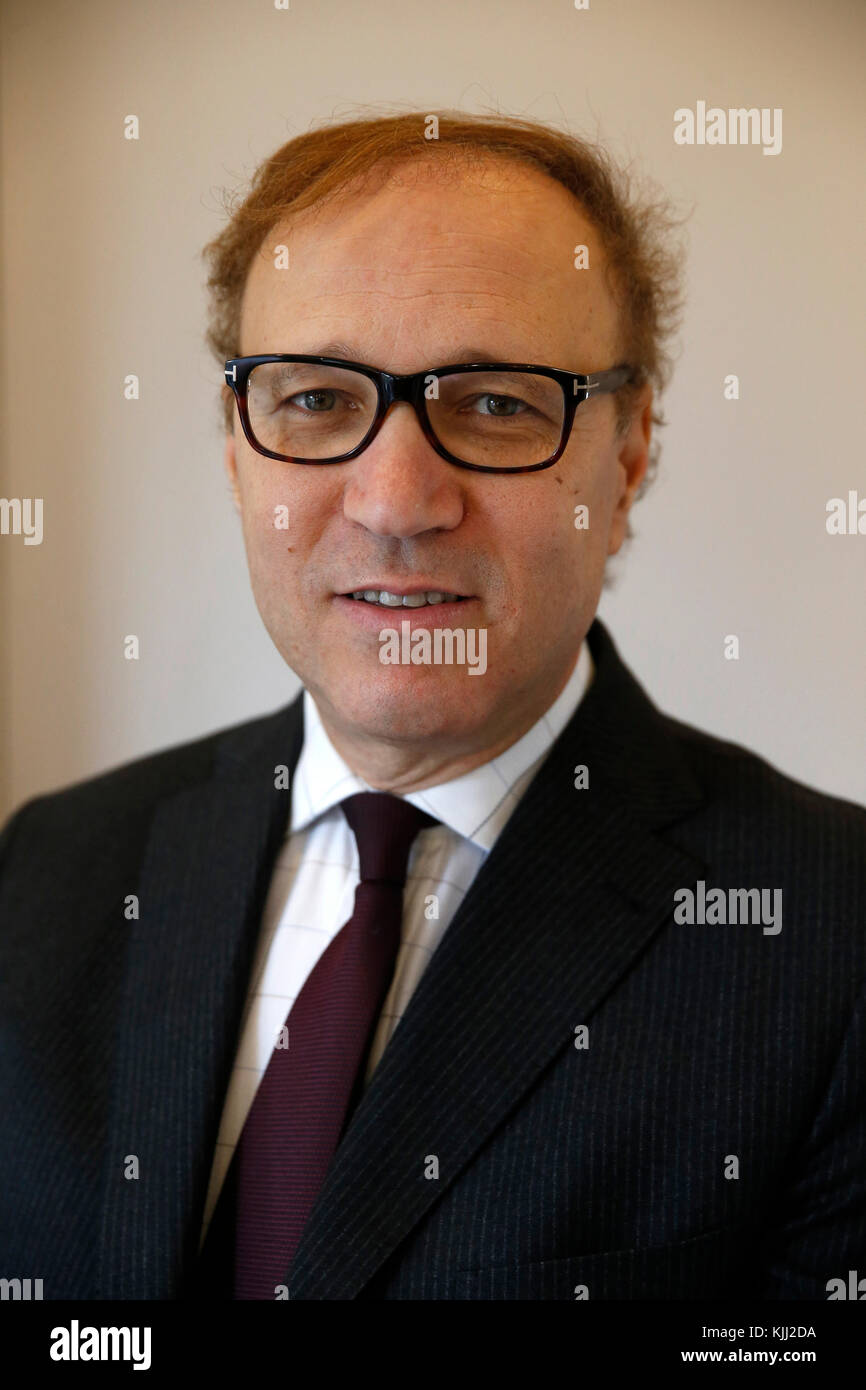 Ghaleb Bencheikh, thÃ© ologien, Philosophe, prÃ©sident de la ConfÃ©Zteilnehmer mondiale des Religionen pour la Paix. Cachan. Frankreich. Stockfoto