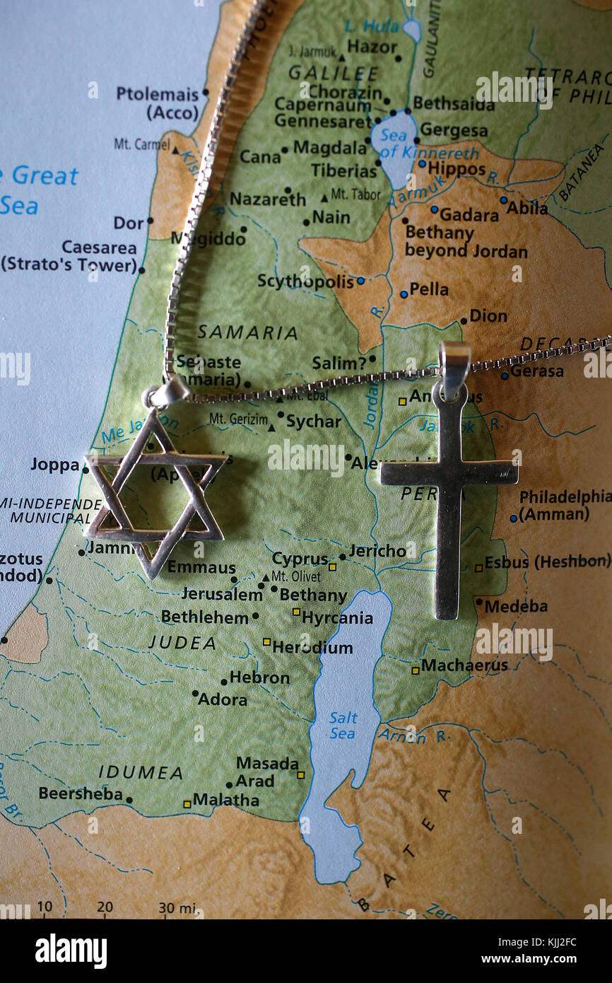 David Stern und überqueren Sie eine Karte des alten Israel. Frankreich. Stockfoto