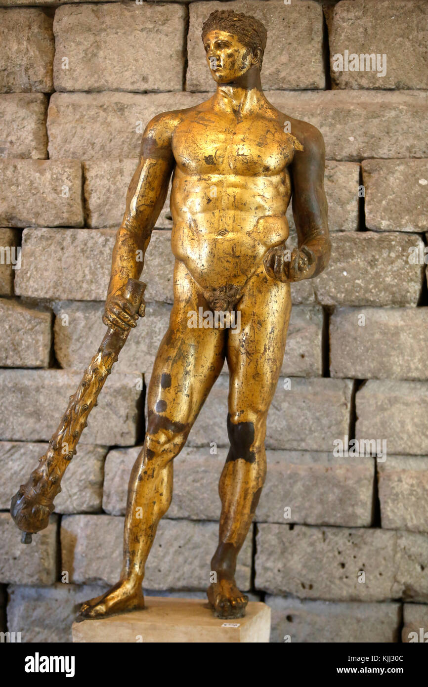 Die Kapitolischen Museen, Rom. Statue des Herkules in vergoldeter Bronze. Jahrhundert v. Chr.. Bronze Italien. Stockfoto
