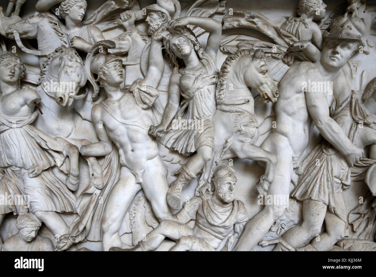 Vatikanische Museen, Rom. Pio Clementino Museum. Sarkophag. Kampf zwischen Griechen und Amazonen. Detail. Italien. Stockfoto