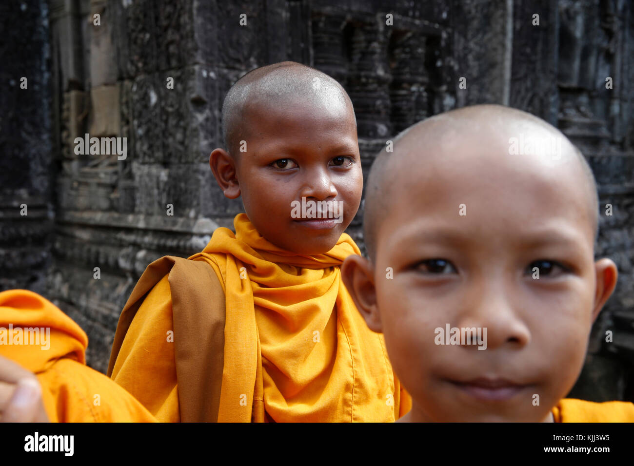 Novizen in Angkor. Kambodscha. Stockfoto