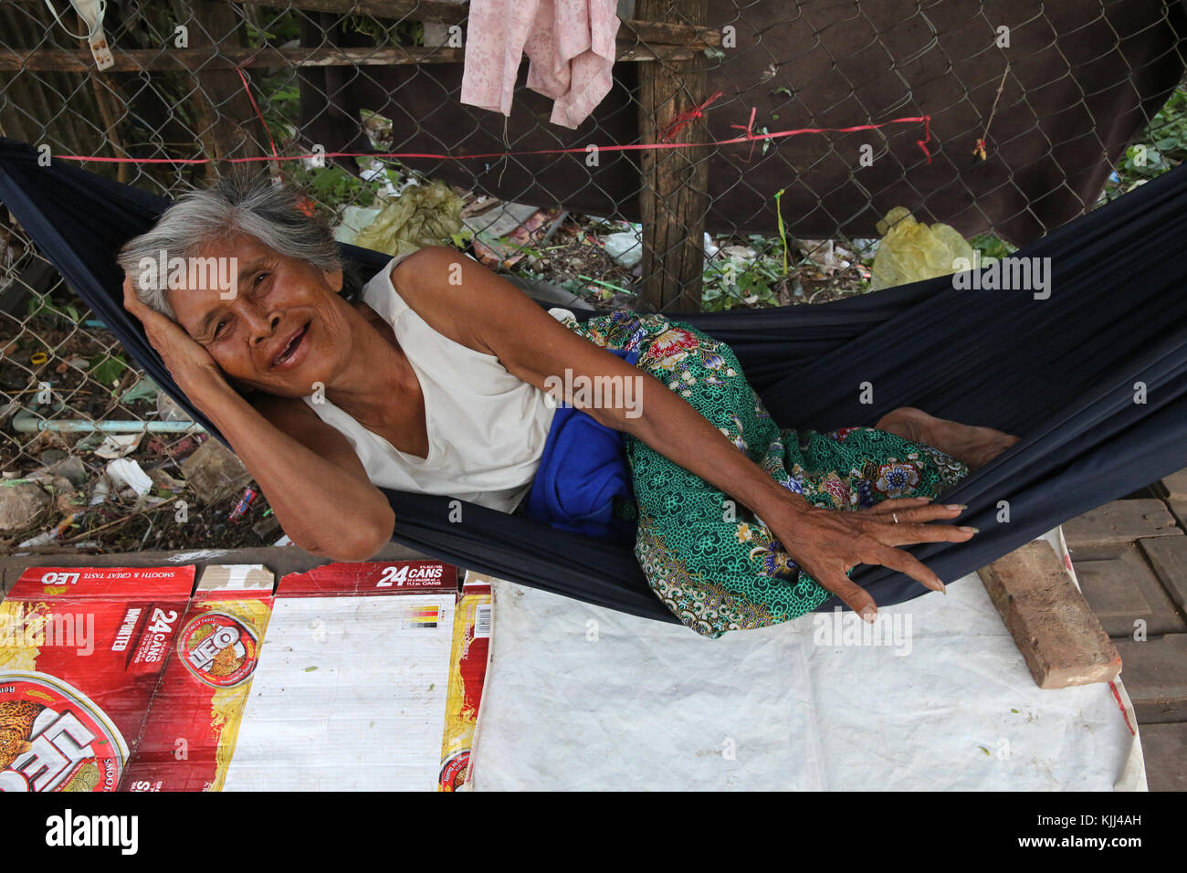 Ältere Slum Bewohner. Battambang. Kambodscha. Stockfoto