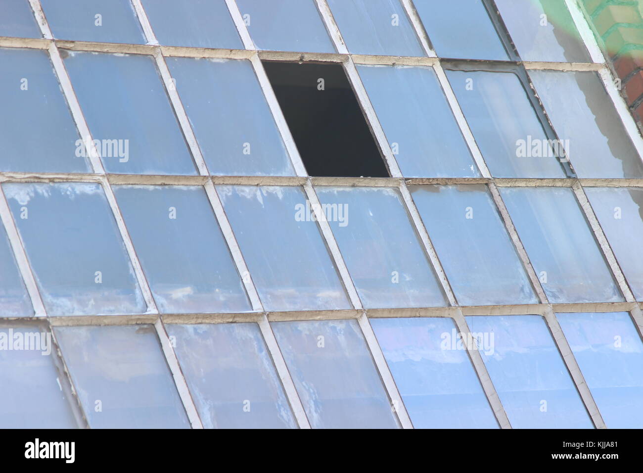 Zerbrochene Fenster Industriearchitektur Retro Stil Stockfoto