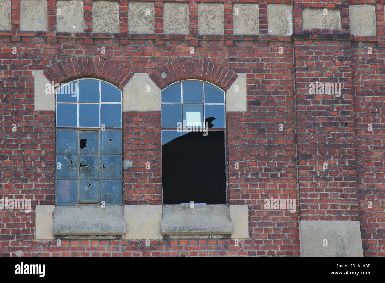 Zerbrochene Fenster Industriearchitektur Retro Stil Stockfoto