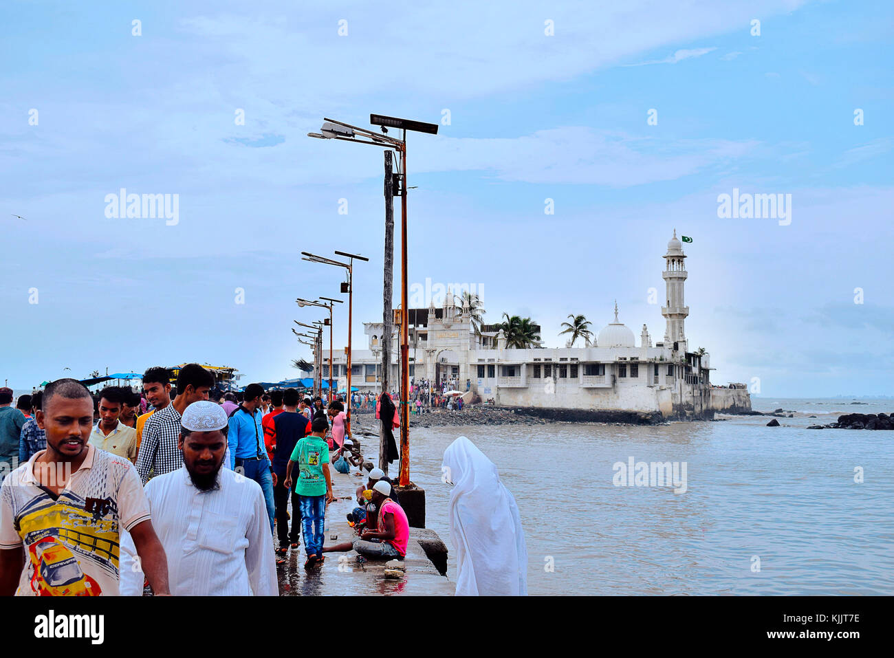 haji-ali-dargah-moschee-und-grab-von-pir-haji-ali-shah-bukhari-mumbai