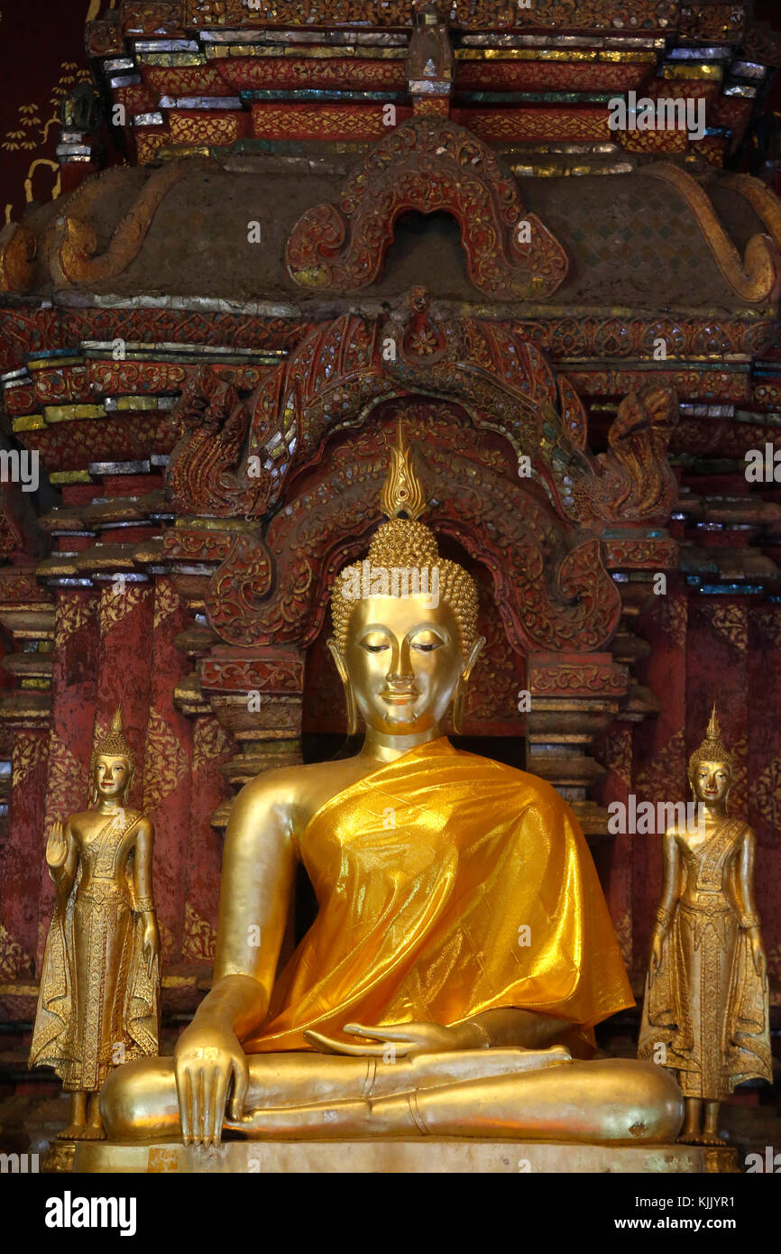 Buddha Statue im Wat Chiang Mun, Chiang Mai. Thailand. Stockfoto