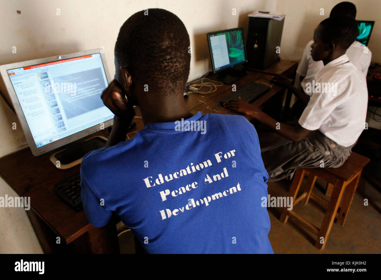 Anaka Senior Secondary School. Die Computer müssen mit einem Darlehen von 3 Mio. UGS von UMF AG erworben wurde. Uganda Stockfoto