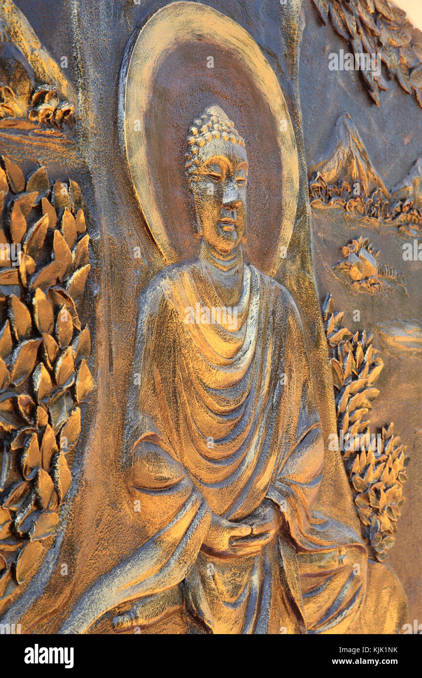 Chua Thien Lam Gehen buddhistische Pagode. Shakyamuni Buddha in der Meditation sitzen darstellen. Thay Ninh. Vietnam. Stockfoto