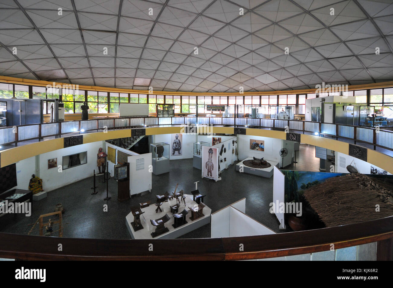 Accra, Ghana - November 11, 2011: Das National Museum, Accra (1957) in Ghana. zeigt die Geschichte und Vergangenheit von Ghana und der Gold Coast. Stockfoto