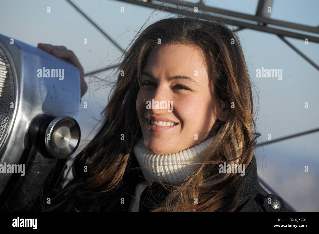 New York, NY - 21. Januar: Ufc Challenger miesha tate mit den aktuellen ufc Champion holly Holm besuchen Sie das Empire State Building das Empire State Building am 21. Januar 2016 in New York City People: miesha Tate Stockfoto