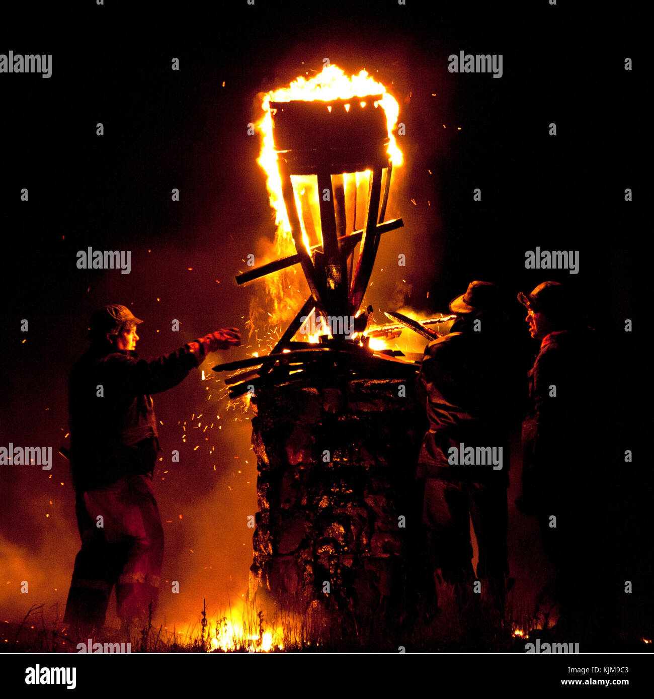 Brennen der clavie, burghead, Moray, Schottland Stockfoto