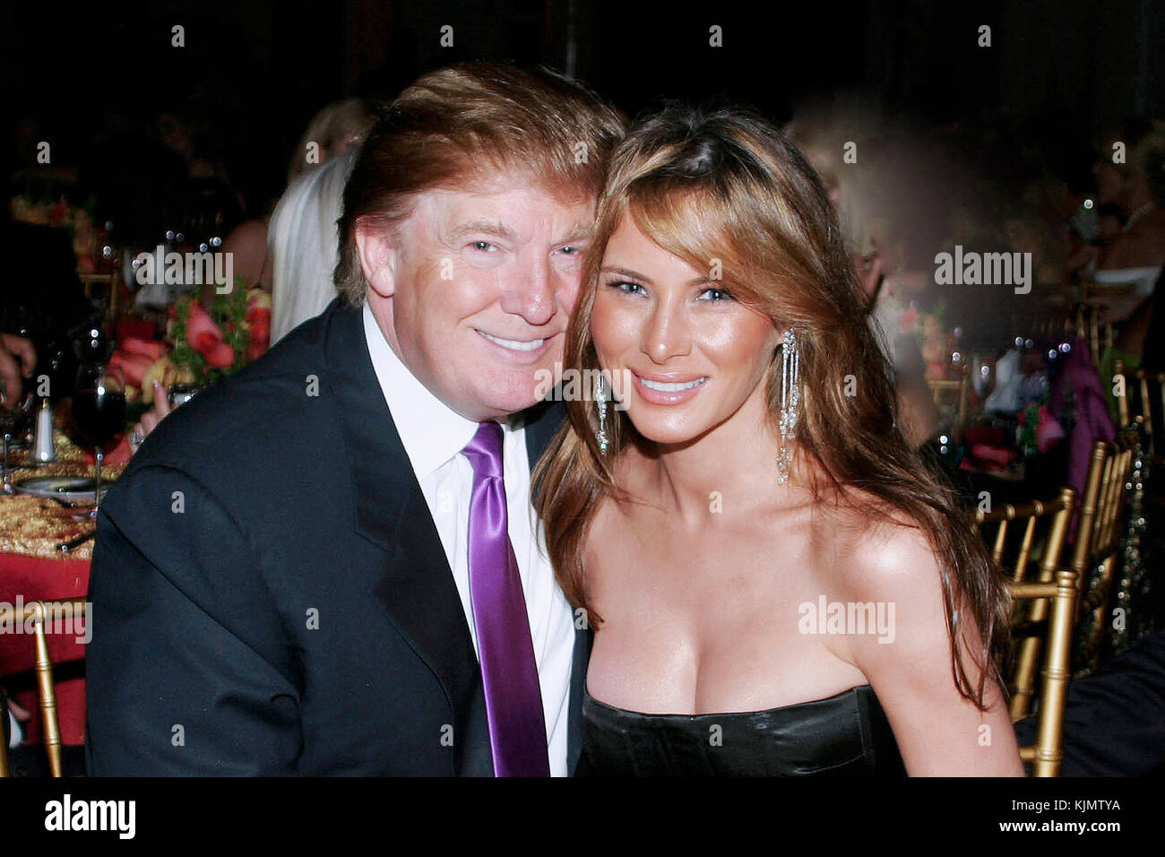 PALM BEACH, FL - 2005: Donald Trump und Melania Knauss im Mar-A-Lago Club 2005 in Palm Beach, Florida. Personen: Donald & Melania Trump Stockfoto