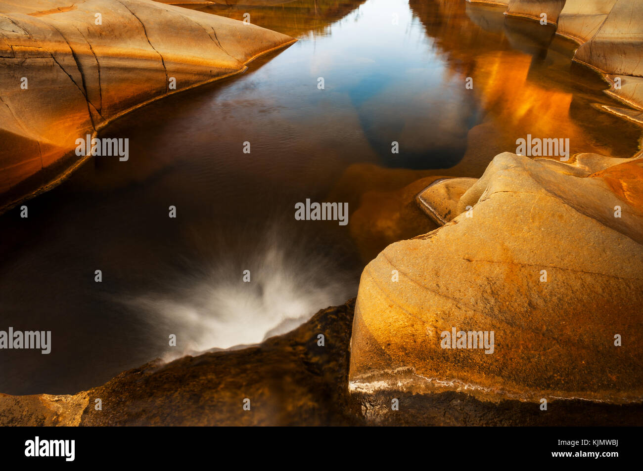 Goldenen Reflexen in Hamersley Gorge. Stockfoto