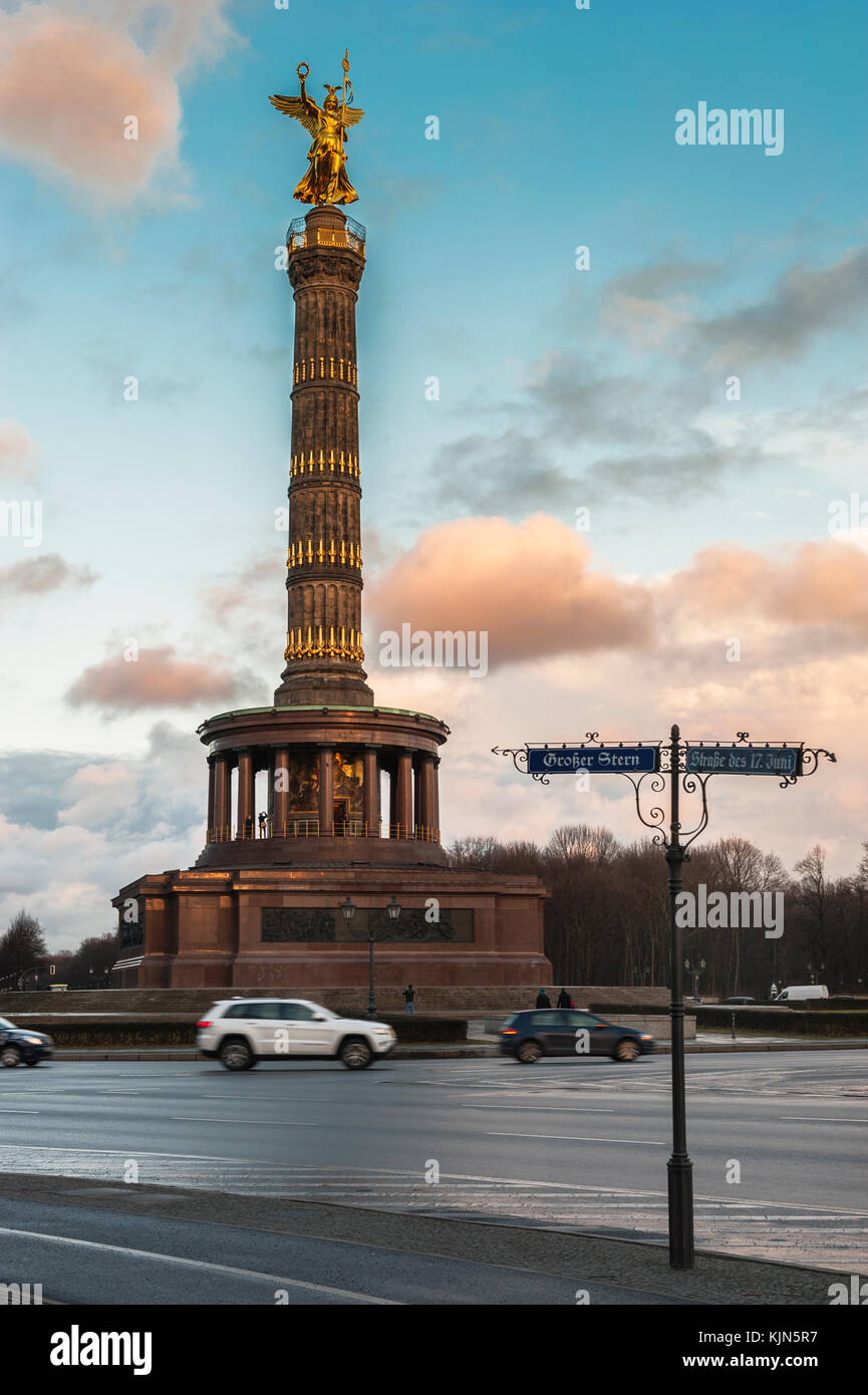 Siegessäule im Zentrum der Stadt. Berlin, Deutschland Stockfoto