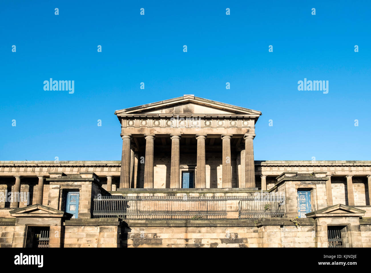 Edinburgh Old Royal High School oder New Parliament Building auf Calton Hill in Edinburgh, Schottland, Großbritannien Stockfoto