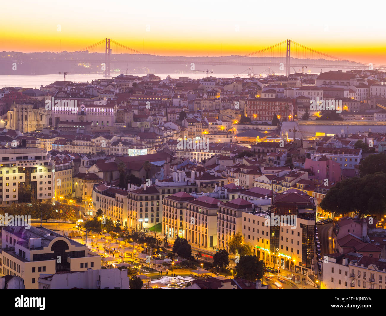 Lissabon, Portugal - November 19, 2017: Das stadtbild von ...