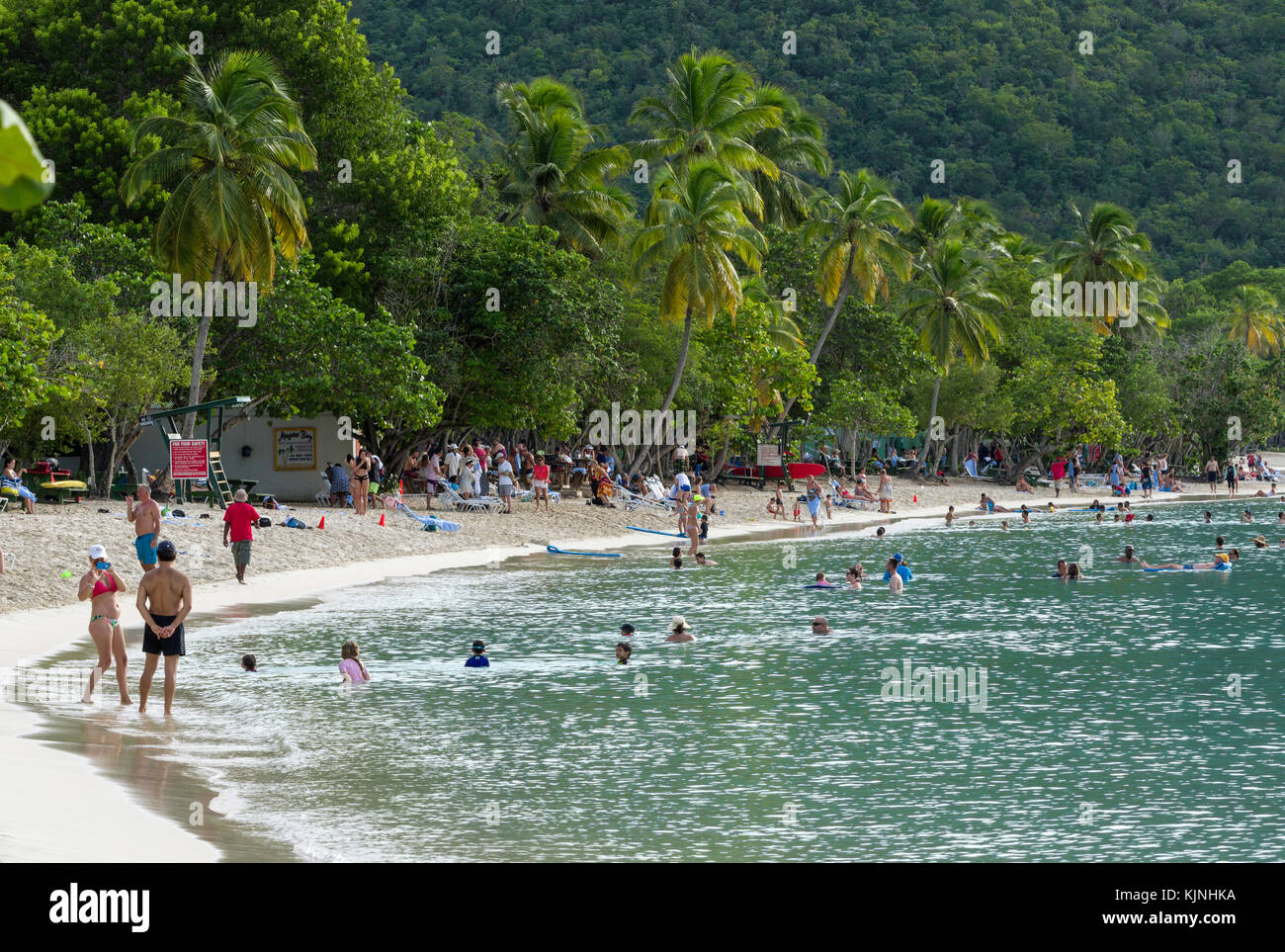 Am Strand von Magen's Bay, St. Thomas, US Virgin Islands Stockfoto