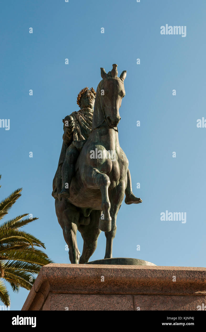 Korsika: Details zu Napoleon und seine vier Brüder, Denkmal 1865 in place de Gaulle (de Gaulle) in der berühmten Stadt Ajaccio eingeweiht Stockfoto