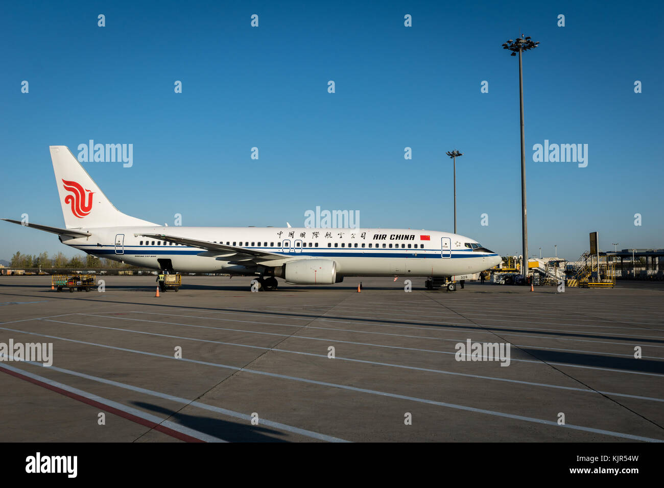 Dalian, China – Oktober 2017: Air China Airbus landete am Flughafen Dalian in China. AirChina ist die Fluggesellschaft Chinas. Stockfoto
