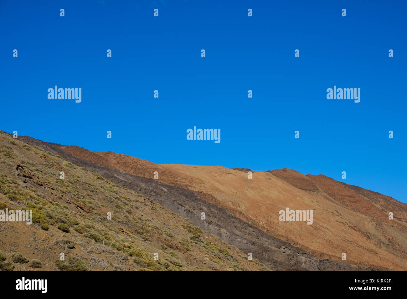 Felsen und dem klaren, blauen Himmel Hintergrund - Stockfoto