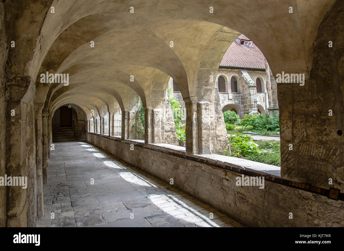 Hildesheim 1945 Fotos und Bildmaterial in hoher Auflösung Alamy
