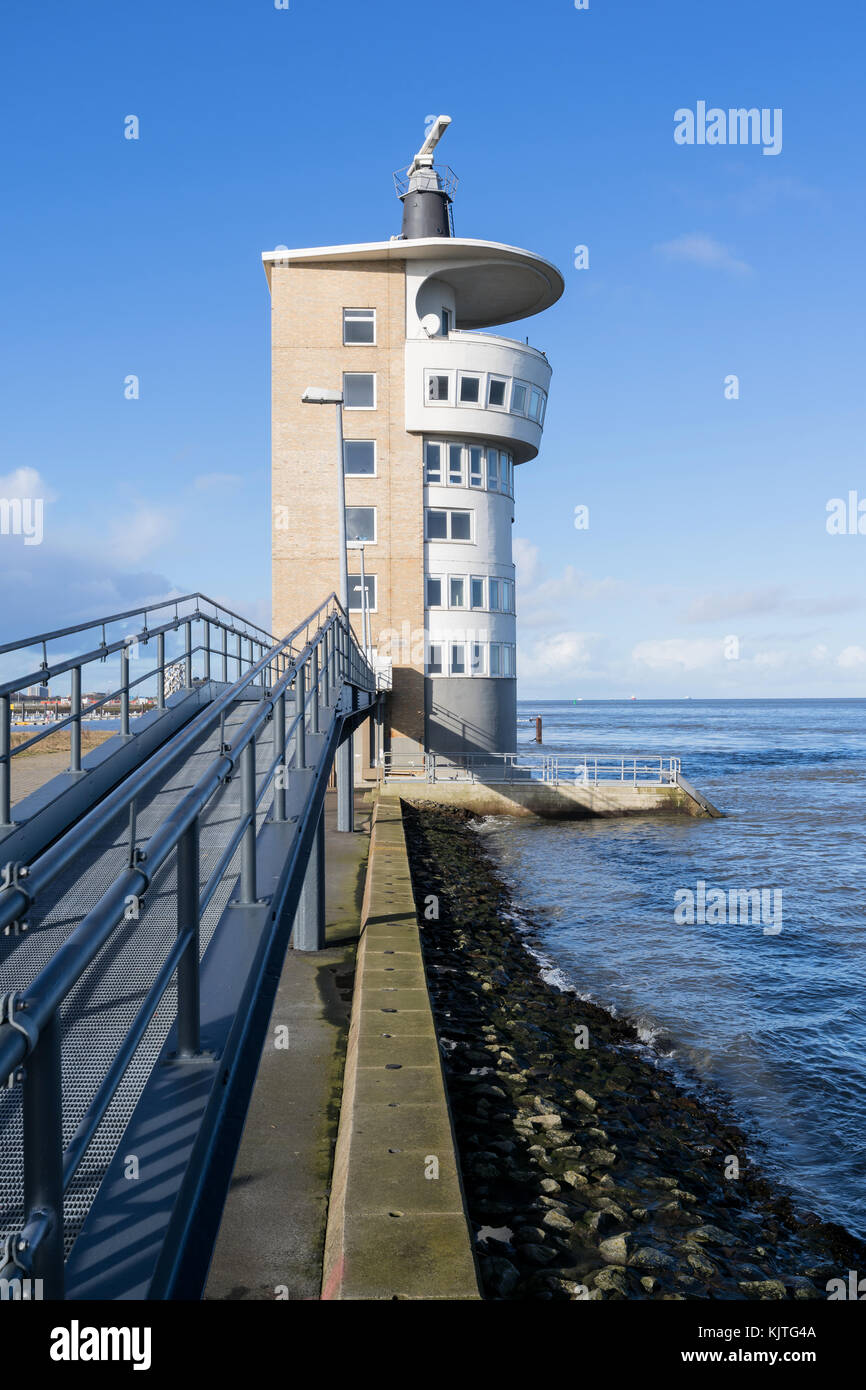 Radarturm in Cuxhaven, Deutschland an der Elbe Stockfoto