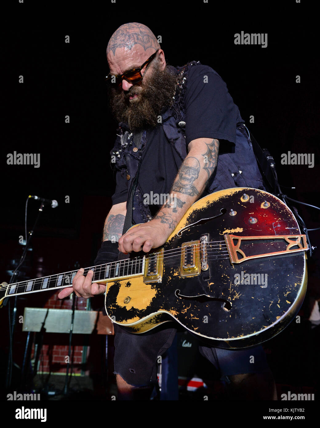 FORT LAUDERDALE, FL - 17. März: Tim Armstrong von Ranzig führt an der Revolution am 17. März 2016 in Fort Lauderdale, Florida Personen: Tim Armstrong Stockfoto