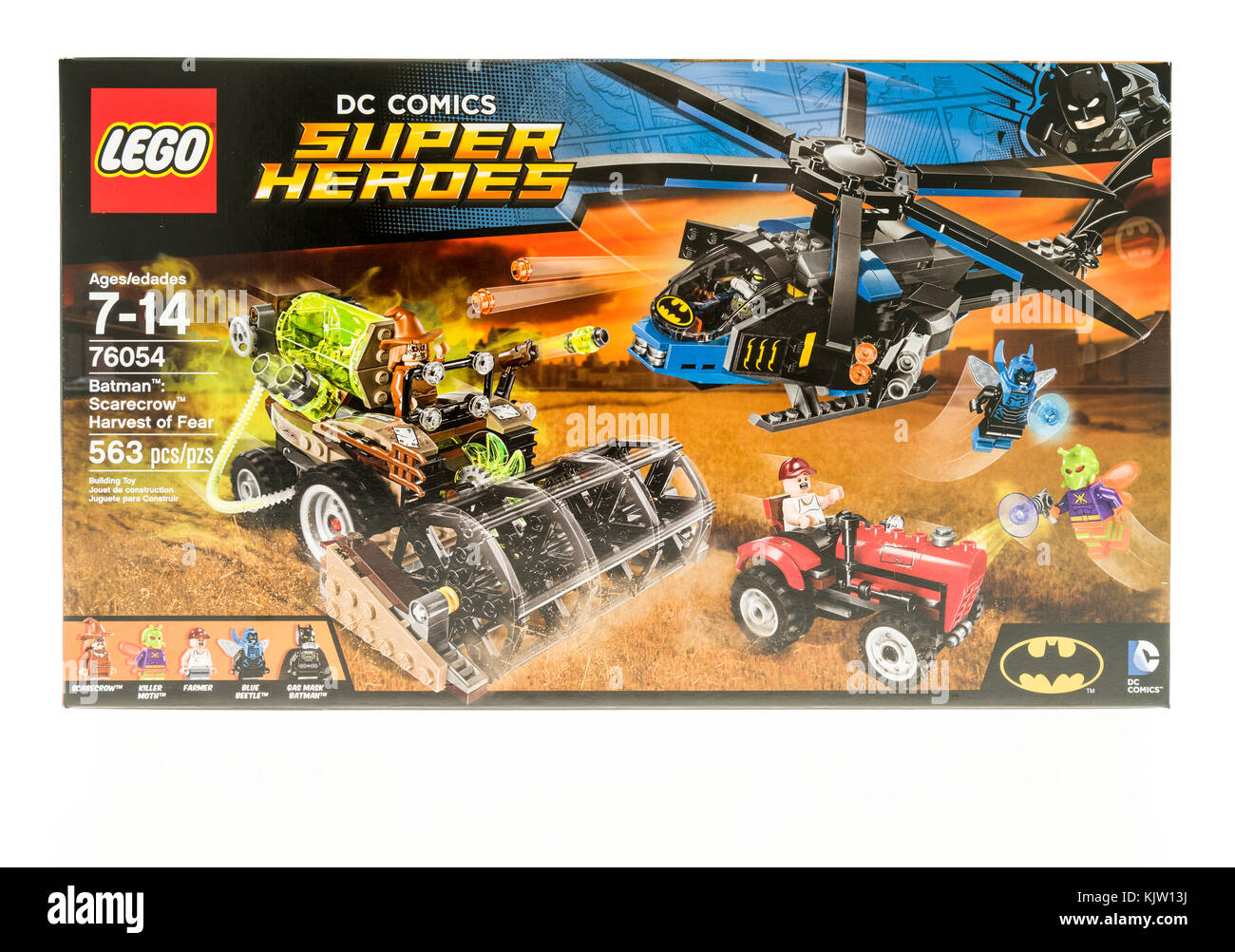Winneconne, WI - 19. November 2017: Eine Schachtel Lego mit DC Comics Super Heroes mit Batman und Scarecrow auf einem isolierten Hintergrund. Stockfoto