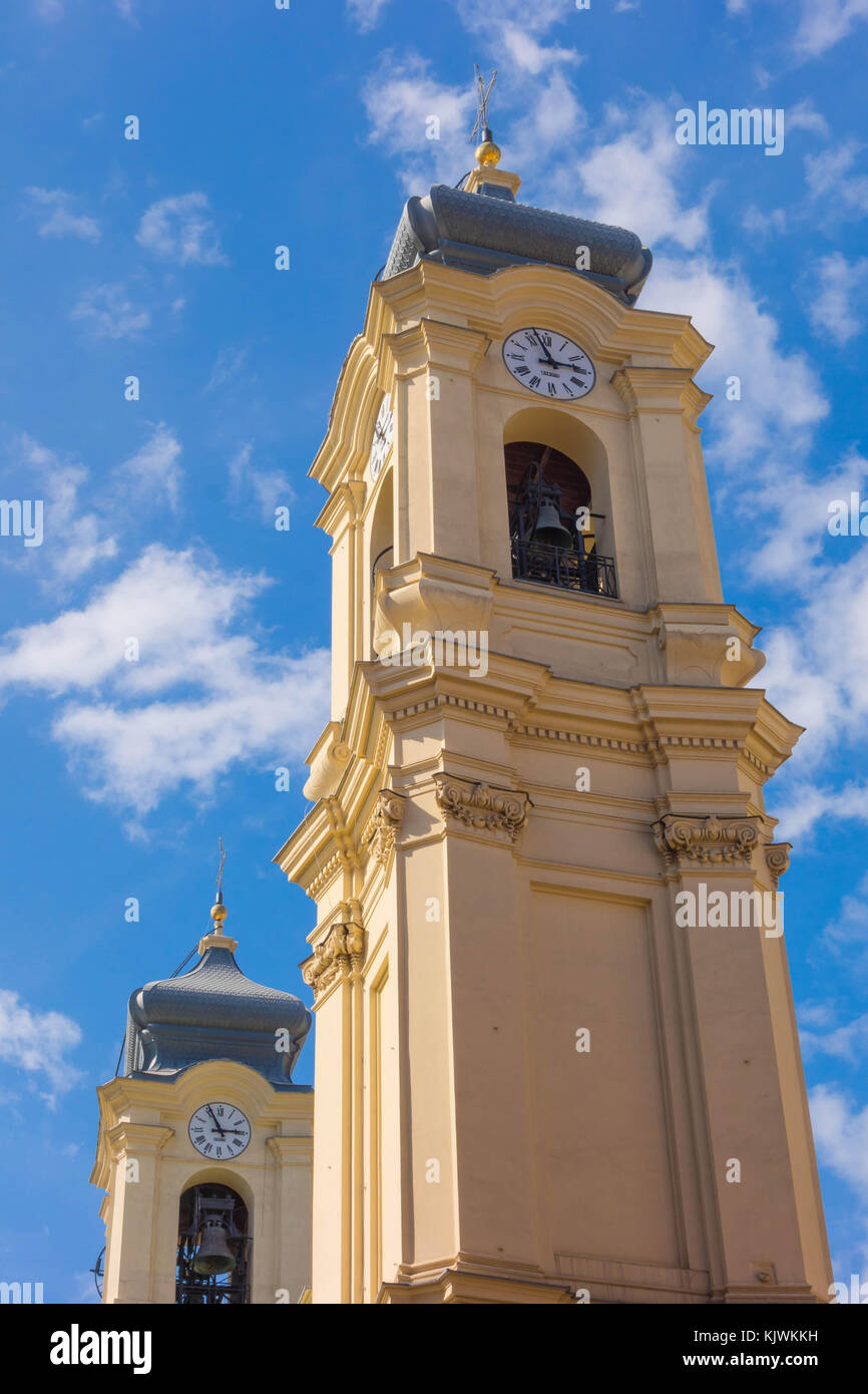 Glockentürme der Basilika di Santa Margherita d'Antiochia Santa Margherita Italien Stockfoto
