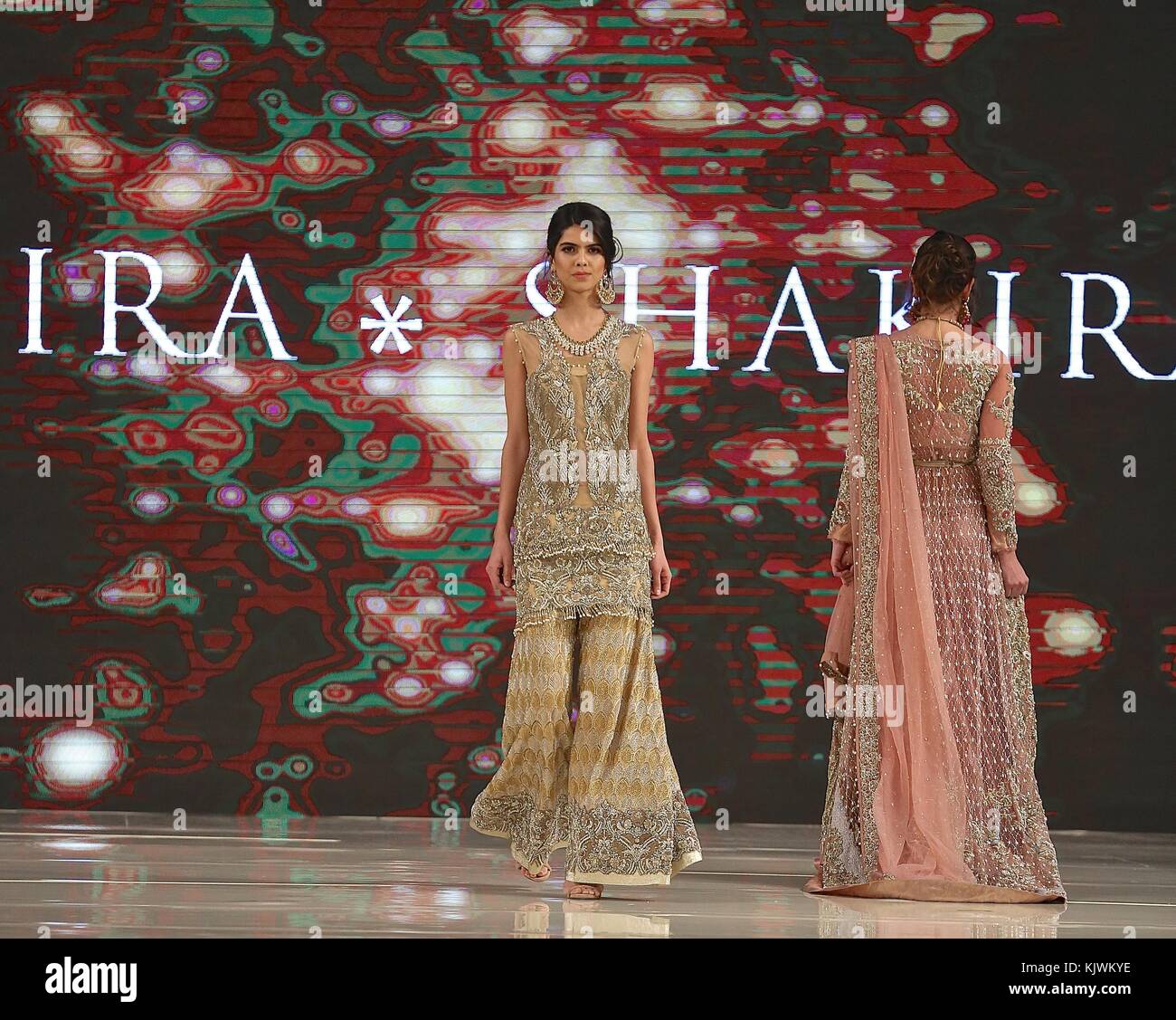 Pakistan Fashion Week 2017 im Hilton Stockfoto