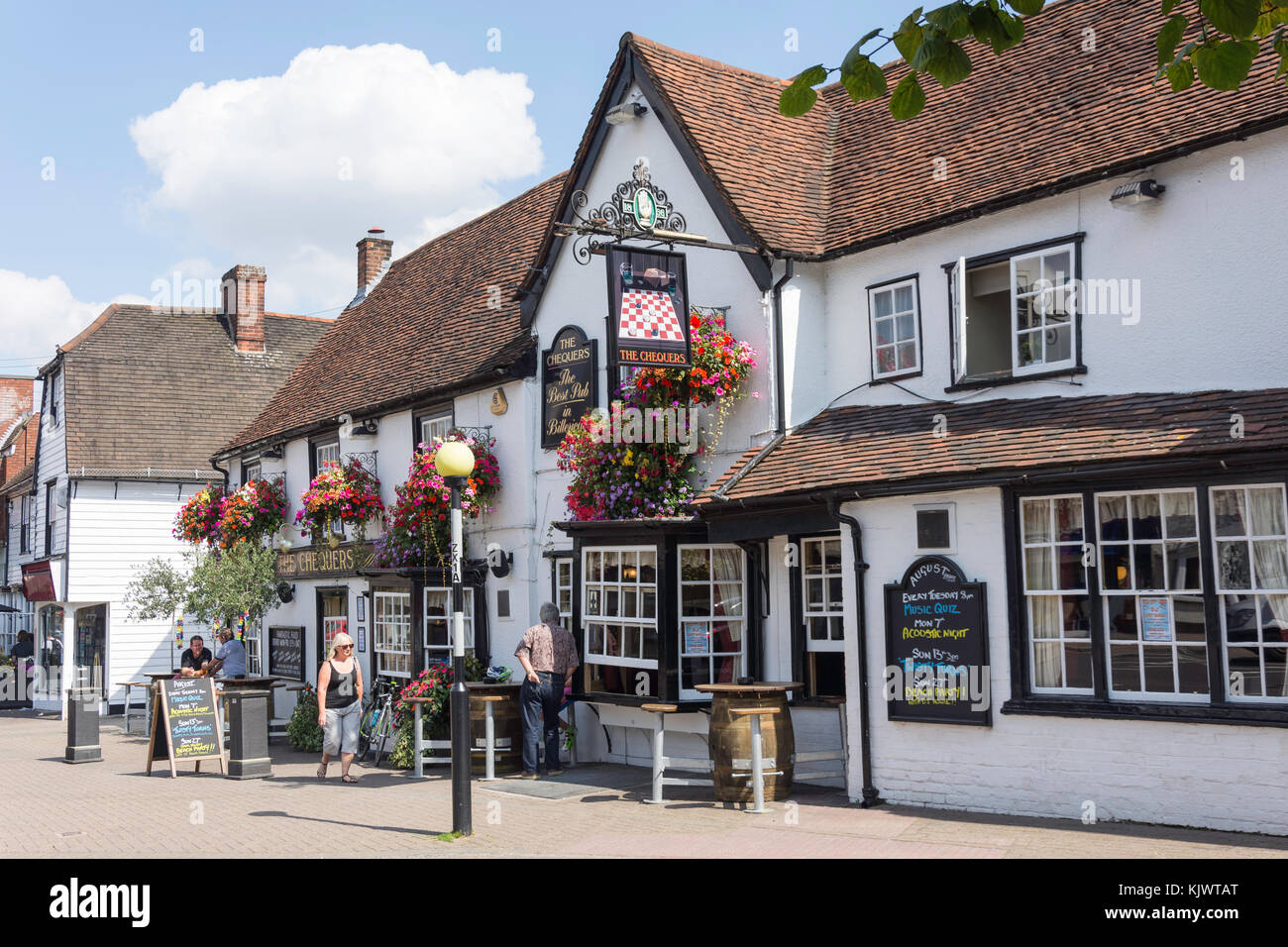 Jahrhundert Das Chequers Pub, High Street, Billericay, Essex, England, Vereinigtes Königreich Stockfoto