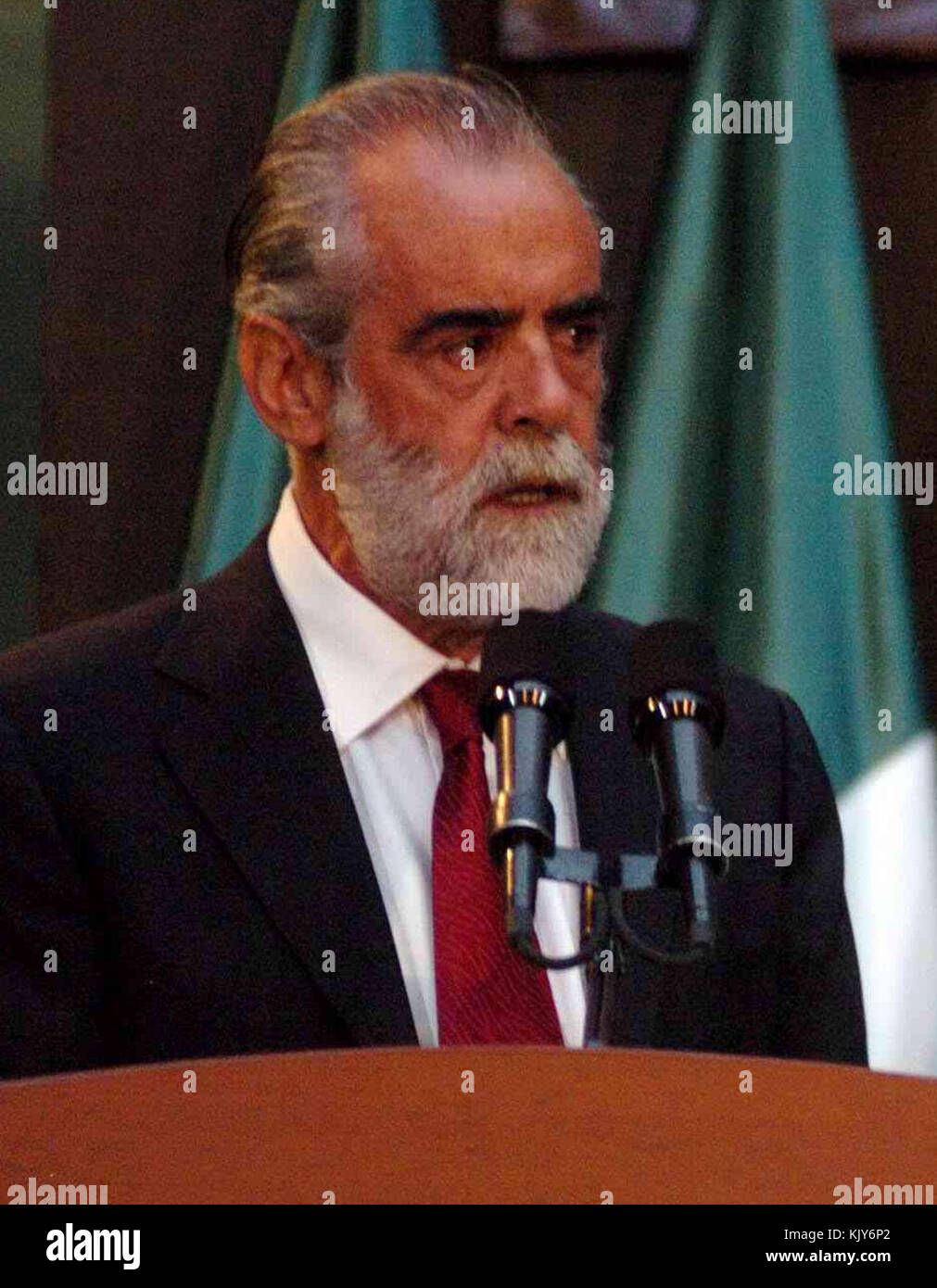 Diego Fernandez de Cevallos ist eine bekannte Persönlichkeit in mexikanischer Politik und Recht. Er war ein prominenter Anwalt und Politiker, besonders bekannt für seine Rolle bei den rechtlichen und politischen Reformen in Mexiko. Stockfoto