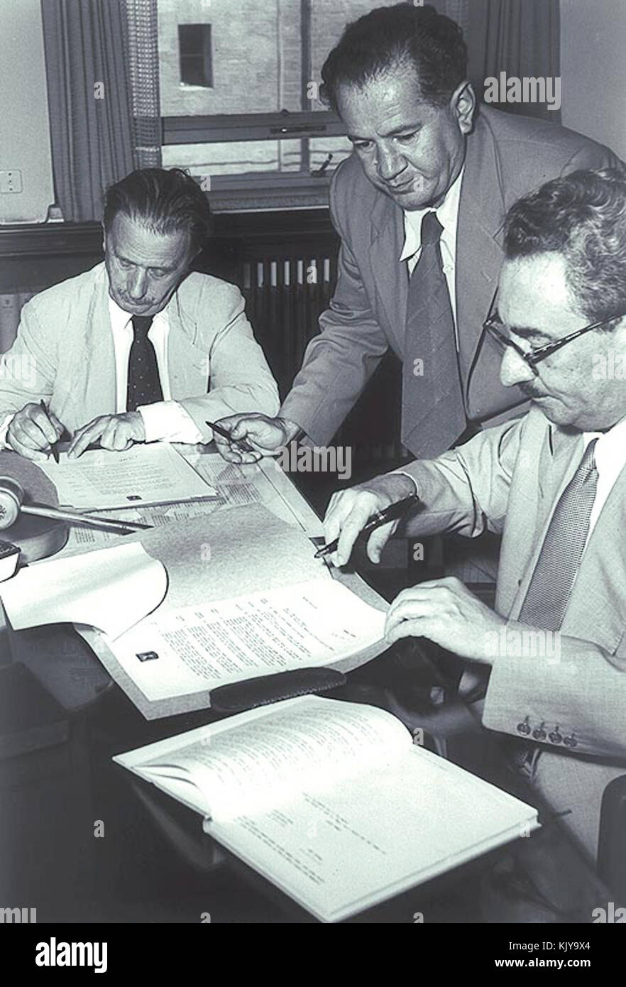 Moshe sharett Fotos und Bildmaterial in hoher Auflösung Alamy