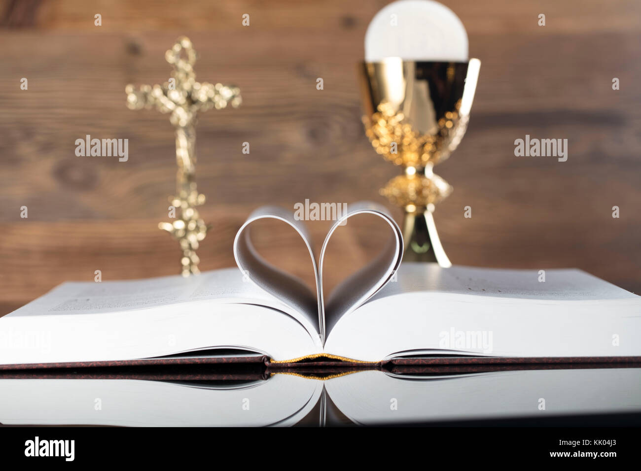 Katholische Religion Thema. Die heilige Kommunion Konzept. Stockfoto