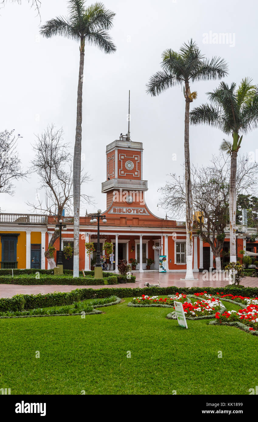 Historische Gebäude Erbe und Architektur: Biblioteca oder Bibliothek, in den Parque Municipal Park im Stadtteil Barranco, Lima, Peru Stockfoto