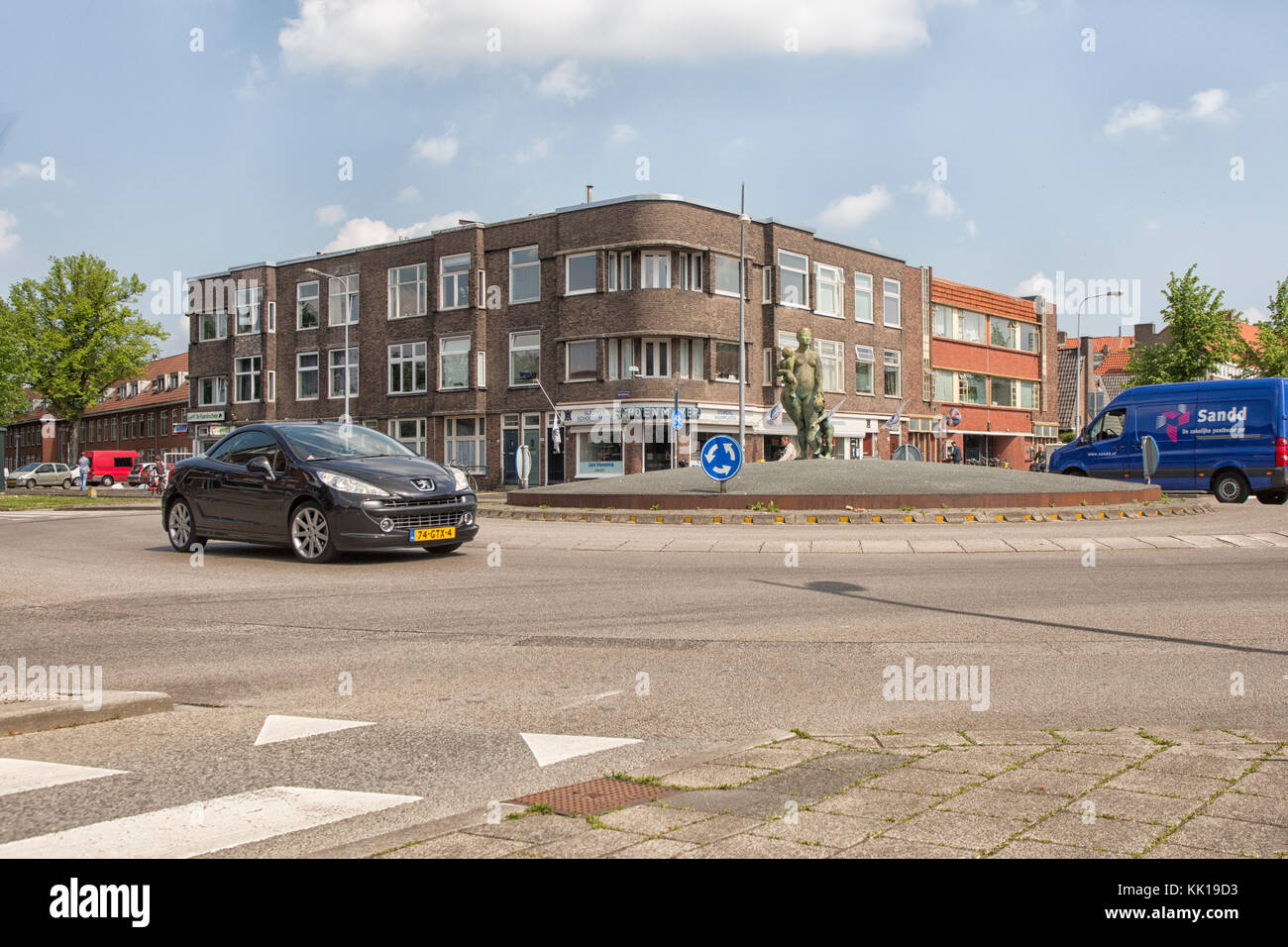 Kreisverkehr in Groningen in den Niederlanden Kreisverkehre sind sehr beliebt Stockfoto