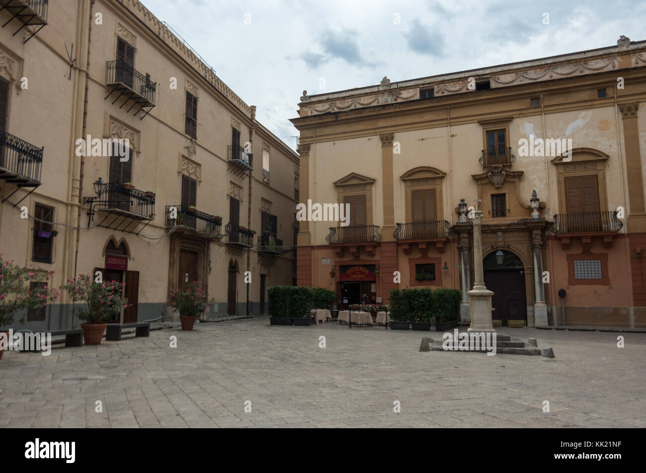 Palermo, Sizilien, Italien - 7 September, 2017: Palazzo Gangi am Croce del Vespri Square. Stockfoto