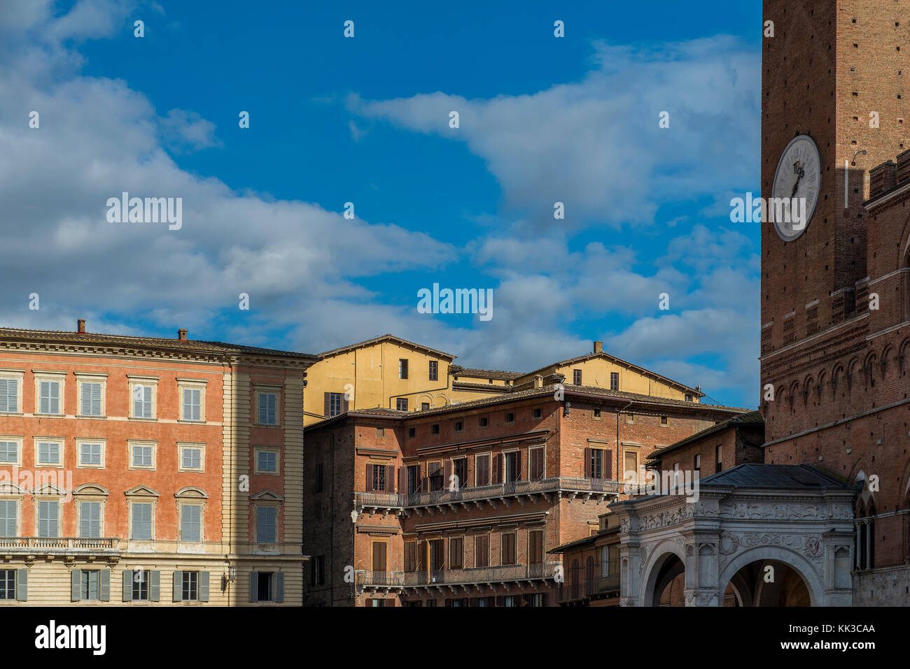 Die Piazza del Campo in Siena, Italien, Tag, Zeit, in der Nähe der Uhr Stockfoto