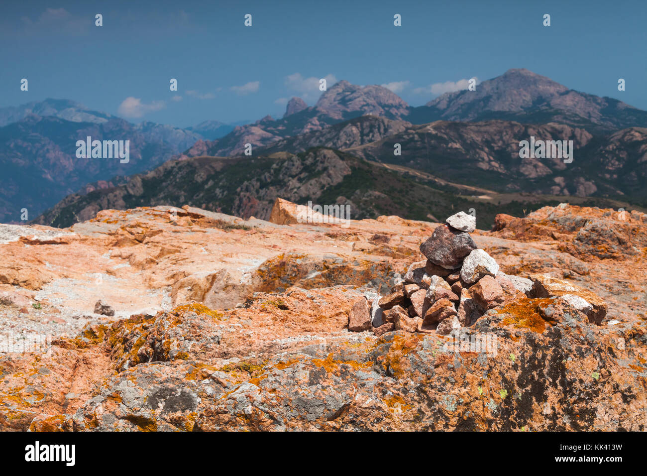 Region Süd der Insel Korsika, Frankreich. Landschaft von Piana mit steinwuerdigkeit in Rocky Mountains Stockfoto
