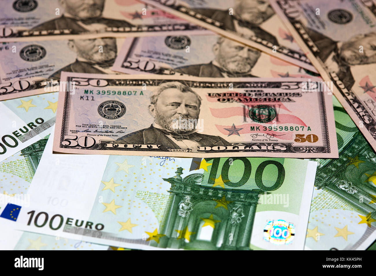 Us-dollar und Euro cash Stockfoto