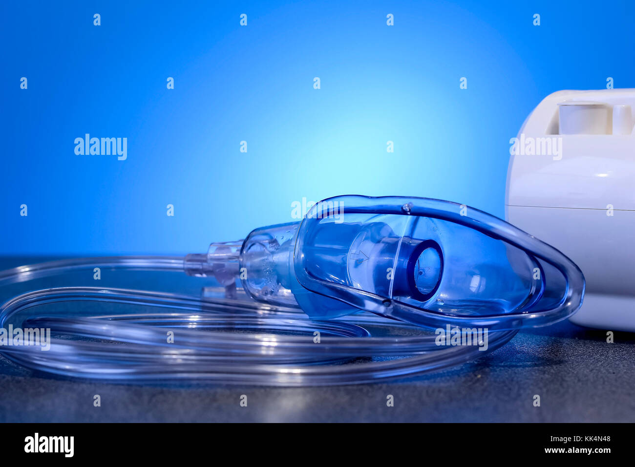 Medizinische Zerstäuber für die Behandlung von Bronchitis. Kamera gege Stockfoto