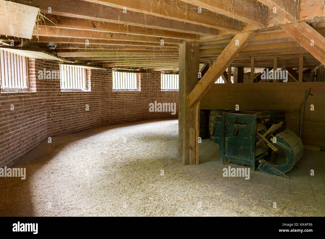 Die 16-seitige Scheune, Pionier Farm, Mount Vernon Estate, Alexandria, Virginia. Stockfoto