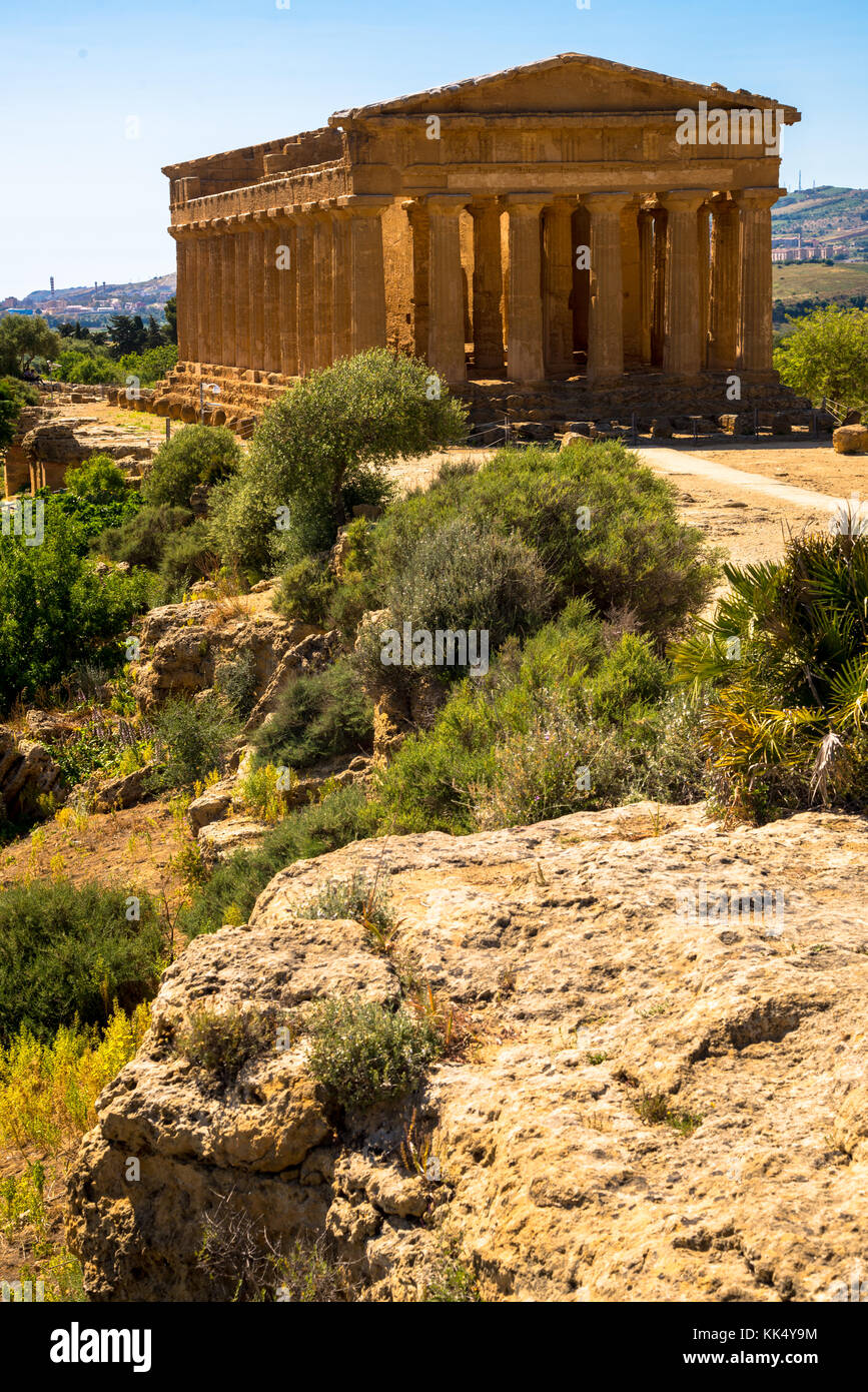 Tempel der Concordia im Tal der Tempel von Agrigento, Sizilien, Italien Stockfoto