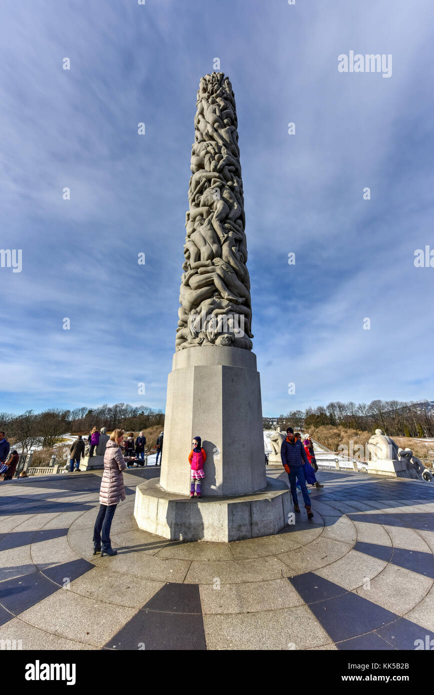 Oslo, Norwegen - 28 2016 Februar: Skulptur in der Vigeland Park. Es ist die weltweit größte Park mit Skulpturen von einem Künstler gemacht, und ist einer der norw Stockfoto