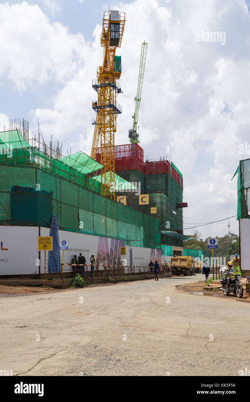 Gebäude, die durch AVIC Internationale Immobilien Kenia in Ruse Bezirk auf Chiromo Lane und Westlands Road, Nairobi, Kenia gebaut wird, Stockfoto