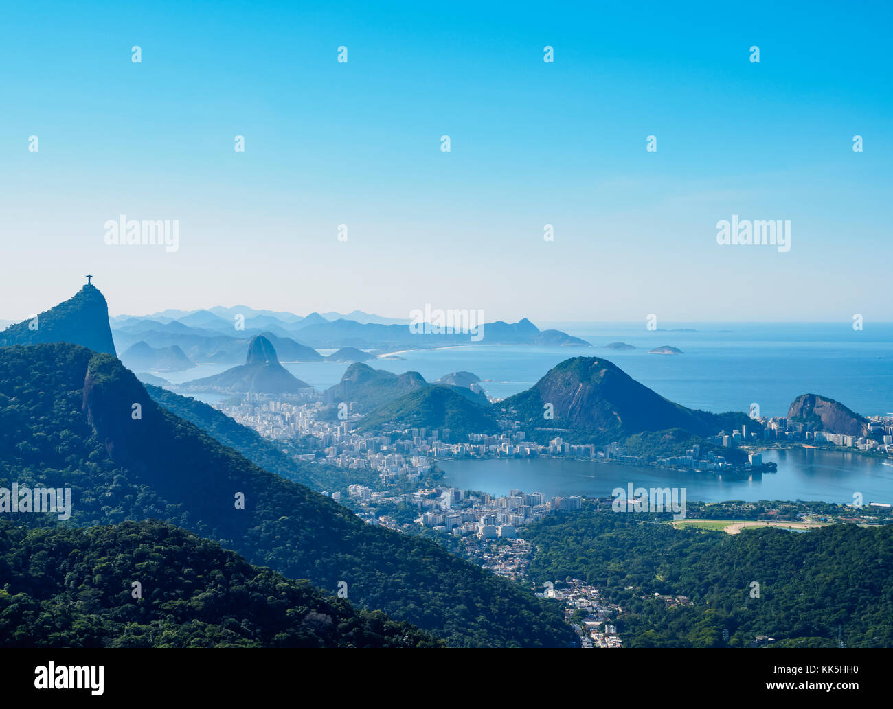 Stadtbild von der Tijuca Wald Nationalpark gesehen, Rio de Janeiro, Brasilien Stockfoto