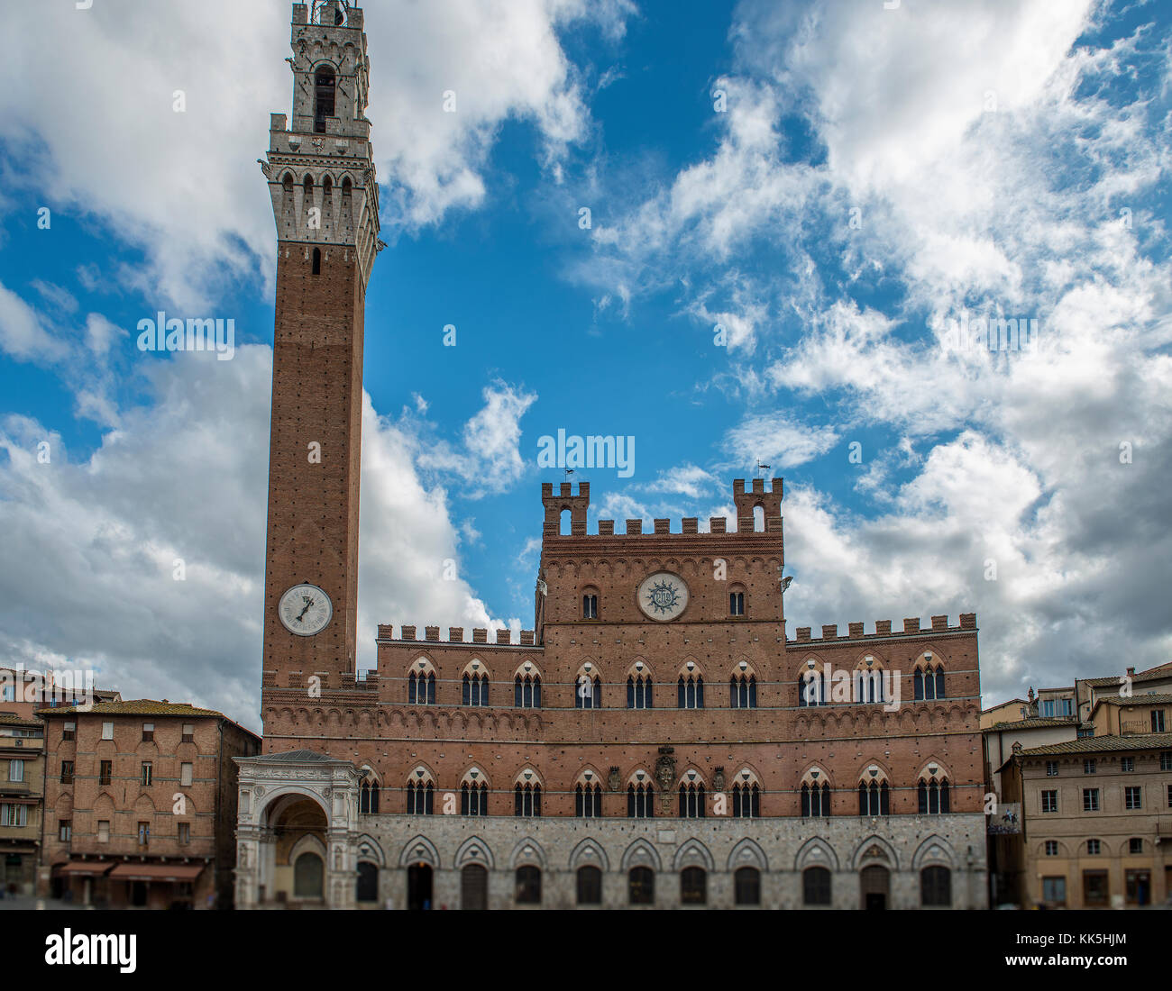 Rathaus Glockenturm, Detailansicht in Siena, Toskana, Italien Stockfoto