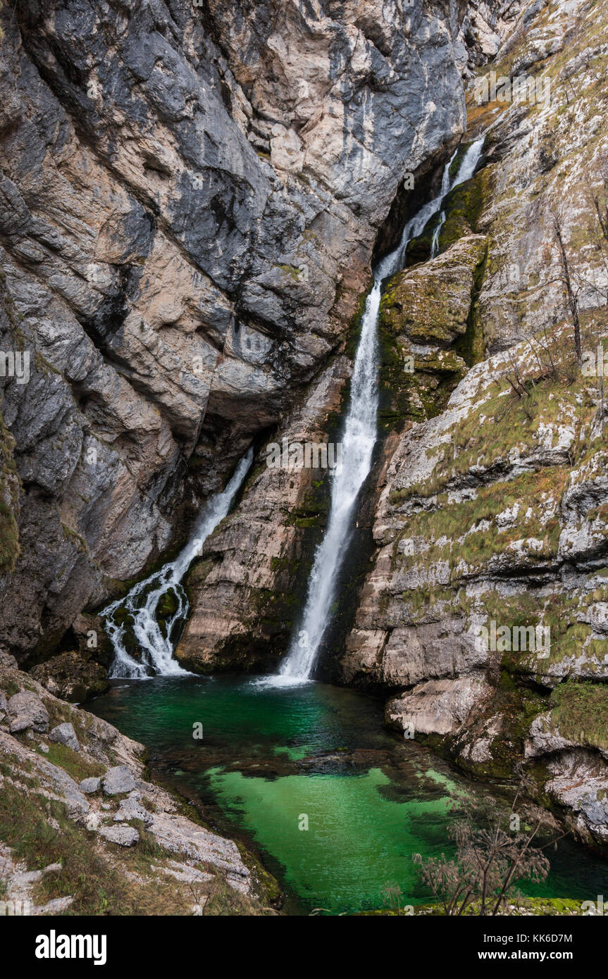 Vertikaler Wasserfall Savica, in der Nähe von Lake Bohinj in Slowenien Stockfoto