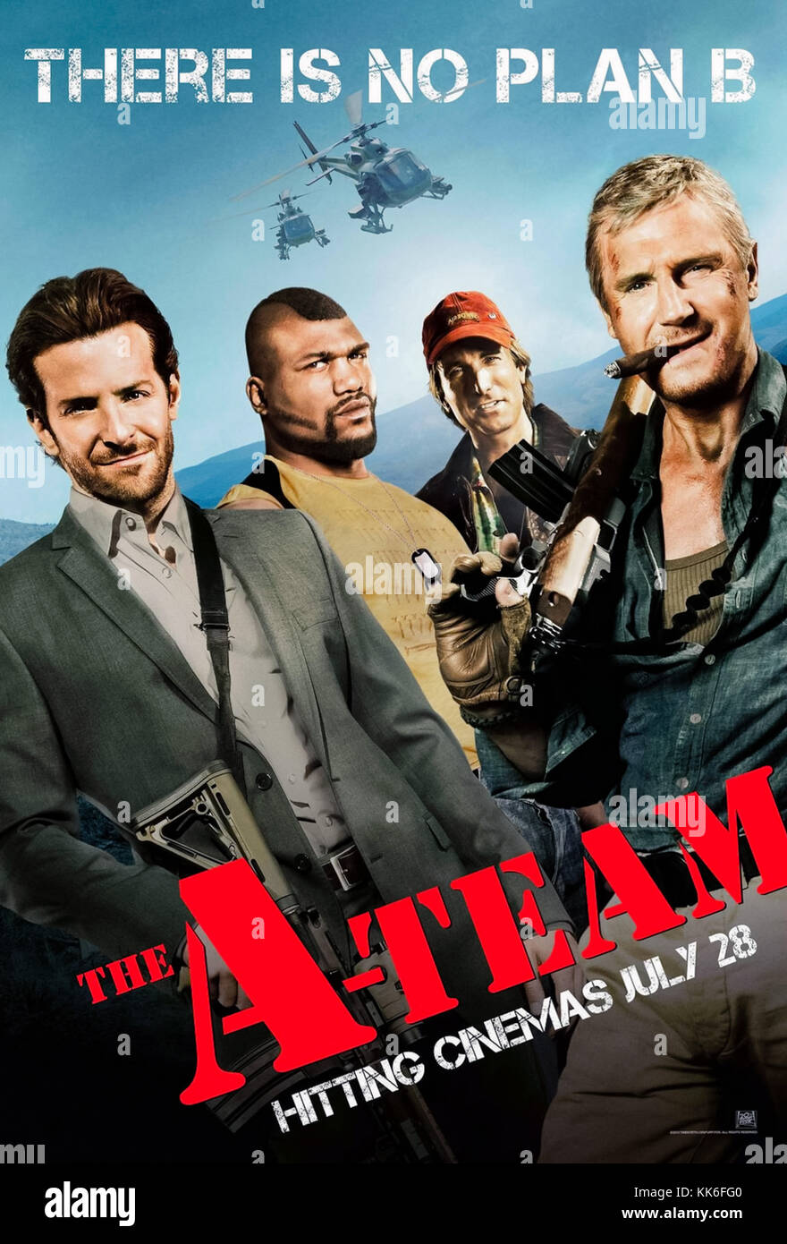 Das A-Team (2010) von Joe Carnahan Regie und Hauptdarsteller Liam Neeson, Bradley Cooper, Sharlto Copley und Quinton 'Rampage' Jackson. Irak Kriegsveteranen auf dem Durchlauf für ein Verbrechen, das er nicht begangen hatte. Stockfoto