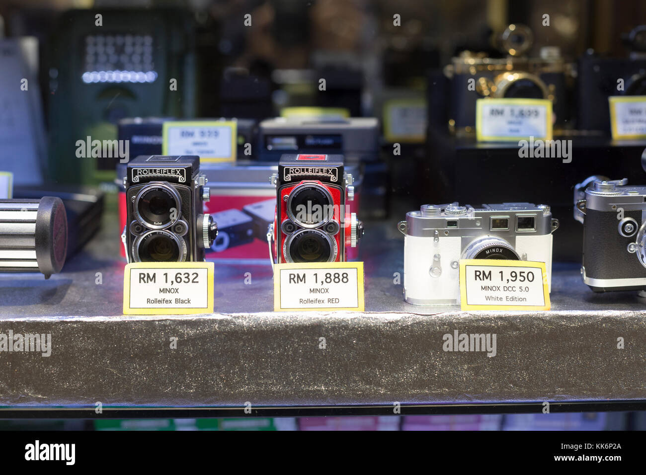 Alte Kameras auf dem Display Stockfoto